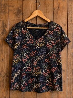 GAP Floral Tee | Size Medium  |Cottagecore